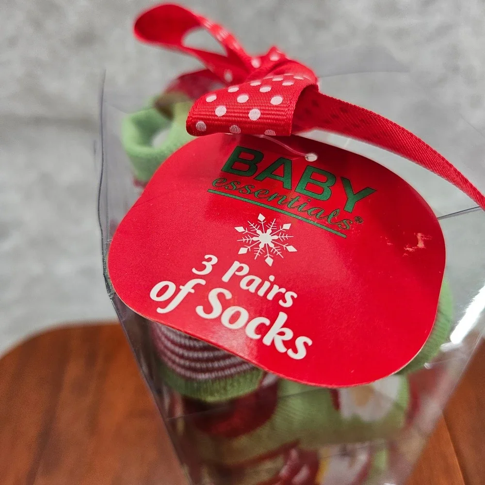 Baby Essentials 3 Pairs Christmas Socks 0-6 Months Santa‎ Reindeer Snowman